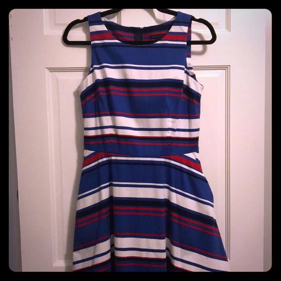 Tommy Hilfiger Dresses & Skirts - Tommy Hilfiger Dress w POCKETS Blue Striped Size 4